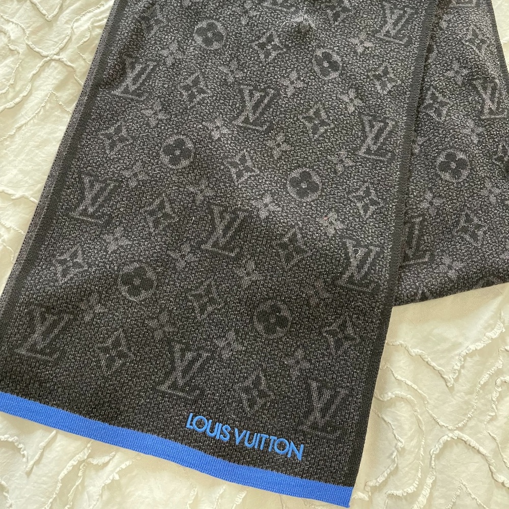 Louis Vutton Scarf